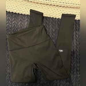Alo black leggings 25” length size small